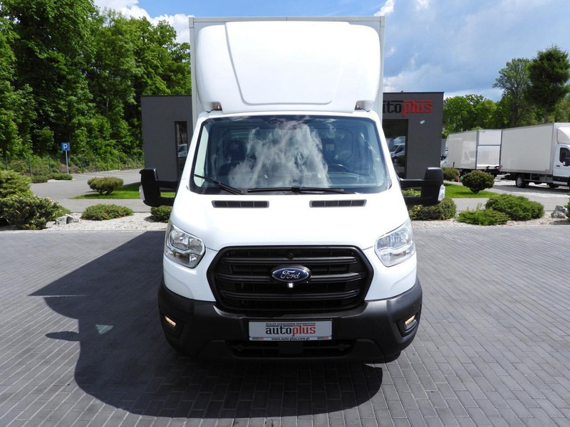 Ford TRANSIT KONTENER WINDA 8 PALET TEMPOMAT LEDY KLIMATYZACJA 130K - Малотоннажный фургон: фото 5 Ford TRANSIT KONTENER WINDA 8 PALET TEMPOMAT LEDY KLIMATYZACJA 130K - Малотоннажный фургон: фото 5