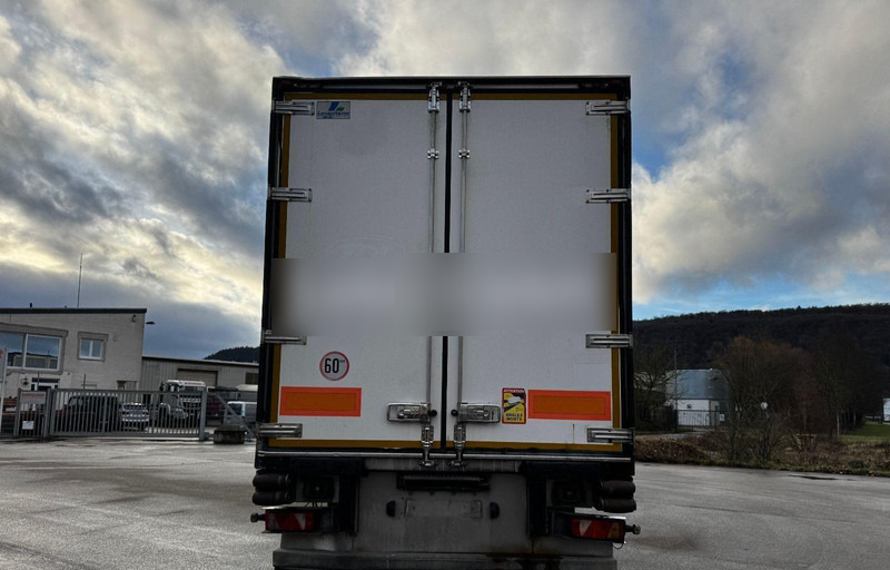 Fruehauf FST 4 FC - Полуприцеп-фургон: фото 4 Fruehauf FST 4 FC - Полуприцеп-фургон: фото 4