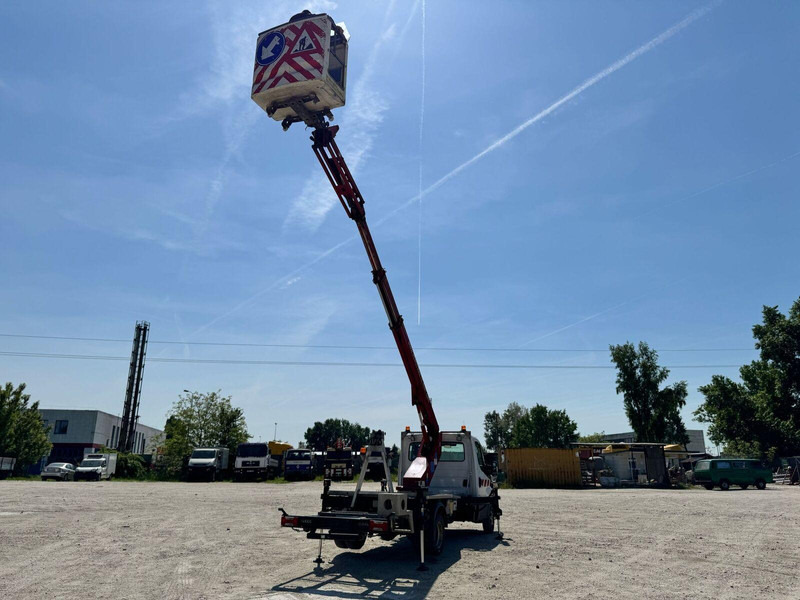 Iveco 35-140 S - Ruthmann 145TJ Lifting Basket - Грузовик с подъемником: фото 3 Iveco 35-140 S - Ruthmann 145TJ Lifting Basket - Грузовик с подъемником: фото 3