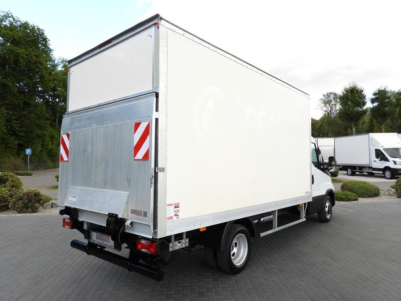 Iveco DAILY 35C16 KONTENER WINDA 8 PALET TEMPOMAT BLIŹNIACZE KOŁA KLIM - Малотоннажный фургон: фото 3 Iveco DAILY 35C16 KONTENER WINDA 8 PALET TEMPOMAT BLIŹNIACZE KOŁA KLIM - Малотоннажный фургон: фото 3