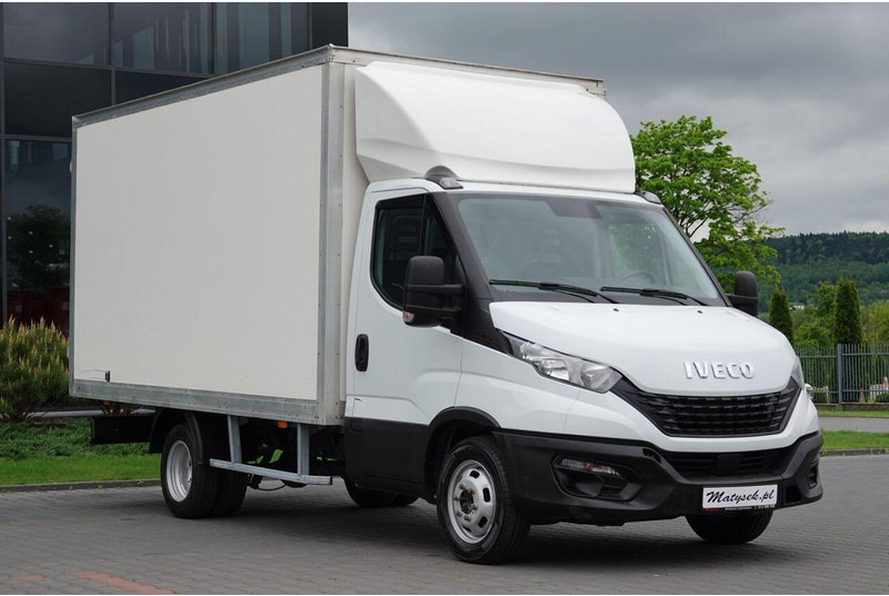 Iveco Daily 3,0 D / KONTENER / 2020 ROK /BLIŹNIAK / SPROWADZONY / PO K - Малотоннажный фургон: фото 3 Iveco Daily 3,0 D / KONTENER / 2020 ROK /BLIŹNIAK / SPROWADZONY / PO K - Малотоннажный фургон: фото 3