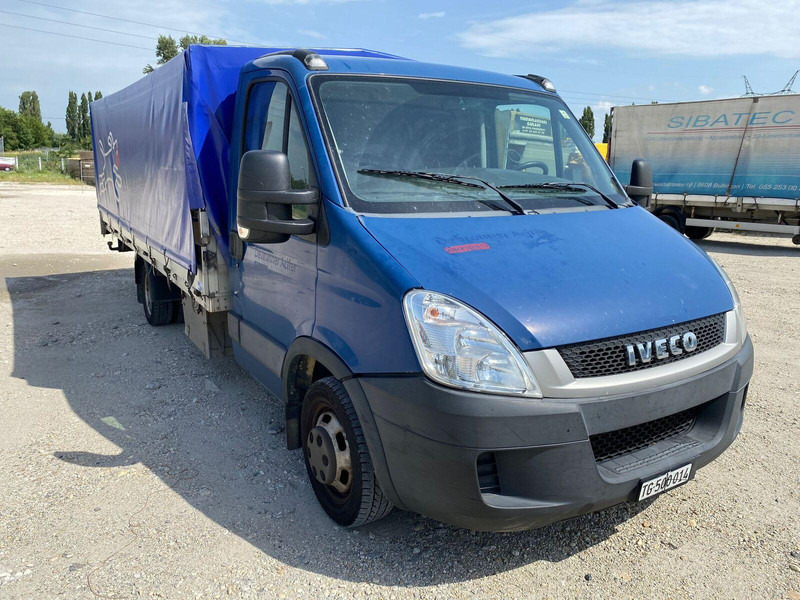 Iveco Daily 35C15 Pritsche + Plane -3,5t - Тентованный фургон: фото 1 Iveco Daily 35C15 Pritsche + Plane -3,5t - Тентованный фургон: фото 1