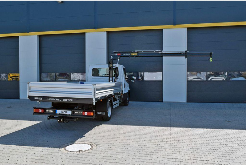 Iveco Daily 50C21H 3 way tipper + crane Hiab T-CLX 029 - Самосвал, Автоманипулятор: фото 3 Iveco Daily 50C21H 3 way tipper + crane Hiab T-CLX 029 - Самосвал, Автоманипулятор: фото 3