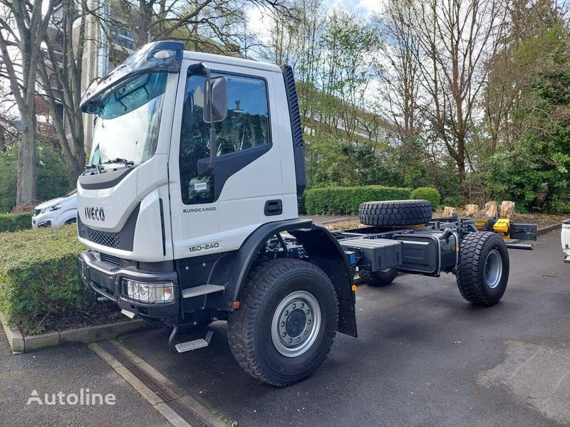 Iveco ML 150E24WS 4x4 - Грузовик-шасси: фото 1 Iveco ML 150E24WS 4x4 - Грузовик-шасси: фото 1