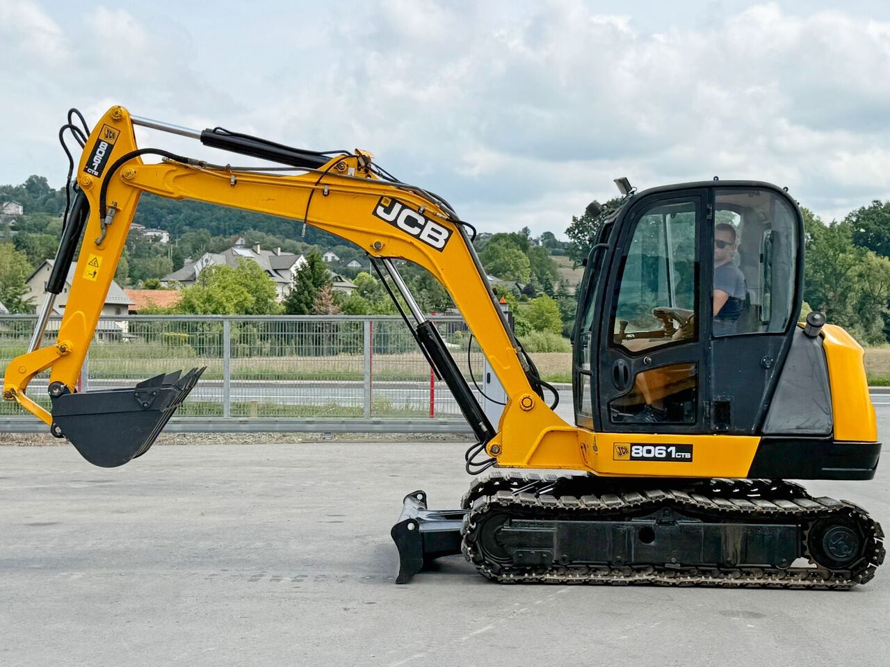 JCB 8061 * Raupenbagger * TOPZUSTAND - Мини-экскаватор: фото 4 JCB 8061 * Raupenbagger * TOPZUSTAND - Мини-экскаватор: фото 4