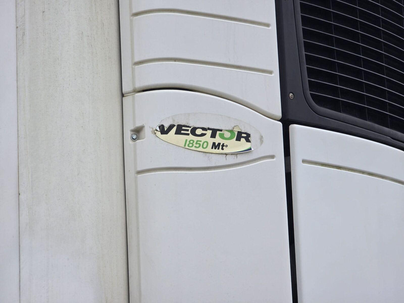 LAMBERET Carrier Vector 1850 MT frigo+Dhollandia LBW 2000 kg - Полуприцеп-рефрижератор: фото 4 LAMBERET Carrier Vector 1850 MT frigo+Dhollandia LBW 2000 kg - Полуприцеп-рефрижератор: фото 4