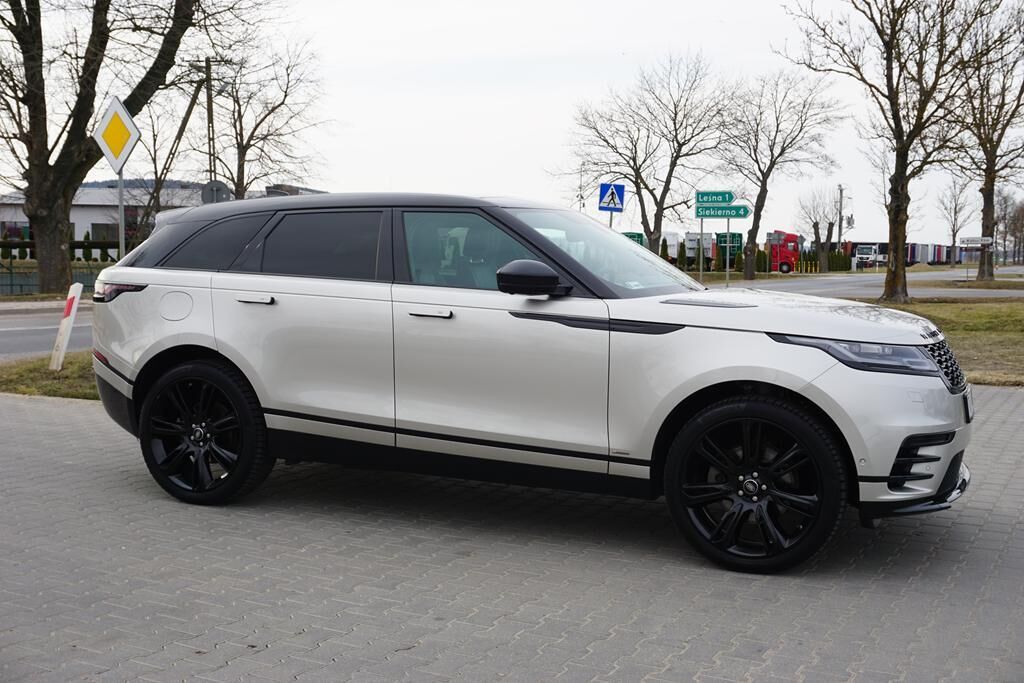 Land Rover / VELAR 2.0 Si4 300 KM / R-Dynamic HSE / 4 x 4 / Salon - Легковой автомобиль: фото 4 Land Rover / VELAR 2.0 Si4 300 KM / R-Dynamic HSE / 4 x 4 / Salon - Легковой автомобиль: фото 4