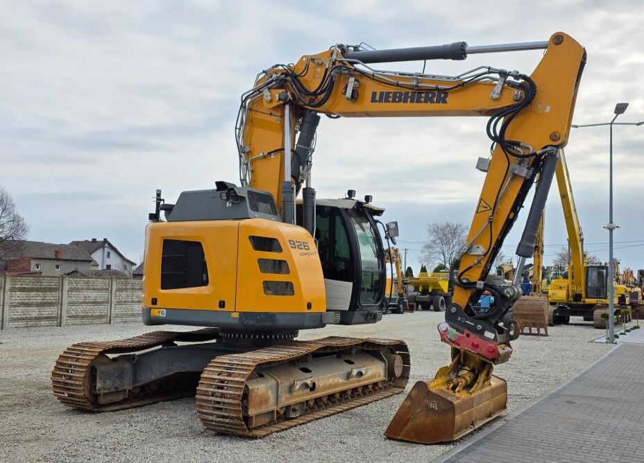 Liebherr R926 Compact crawler excavator - Гусеничный экскаватор: фото 1 Liebherr R926 Compact crawler excavator - Гусеничный экскаватор: фото 1