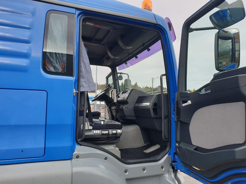 Лесовоз, Автоманипулятор для транспортировки леса MAN TGA 26.480 6x4 LOGLIFT DOLL WOOD TRANSPORTER: фото 19 Лесовоз, Автоманипулятор для транспортировки леса MAN TGA 26.480 6x4 LOGLIFT DOLL WOOD TRANSPORTER: фото 19