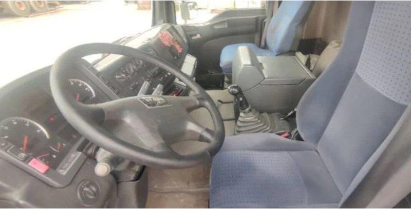 Самосвал MAN TGA 33.410: фото 9 Самосвал MAN TGA 33.410: фото 9