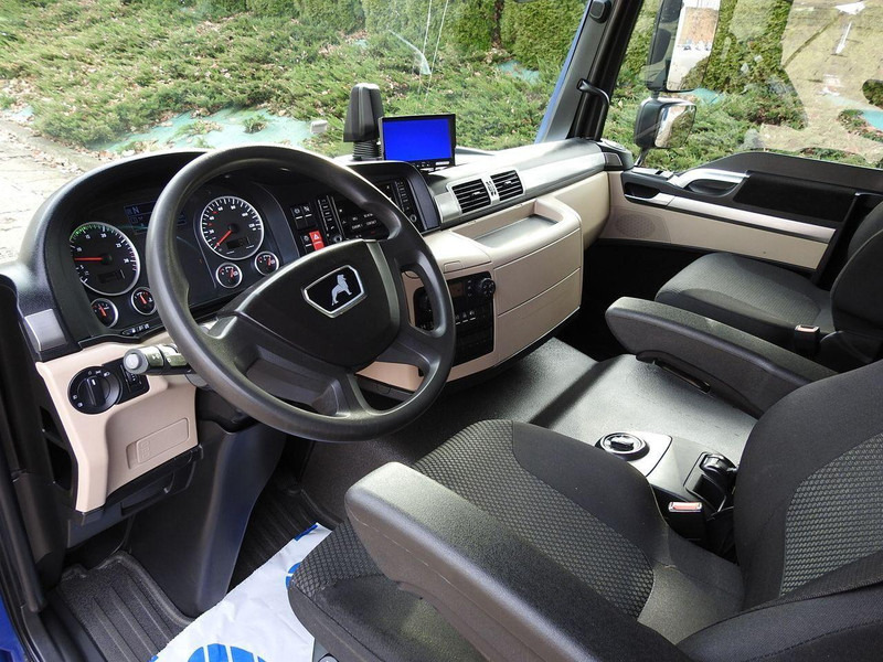 MAN TGL 12.220 KONTENER WINDA 18 PALET TEMPOMAT KLIMATYZACJA PNEUMAT - Грузовик с закрытым кузовом: фото 2 MAN TGL 12.220 KONTENER WINDA 18 PALET TEMPOMAT KLIMATYZACJA PNEUMAT - Грузовик с закрытым кузовом: фото 2