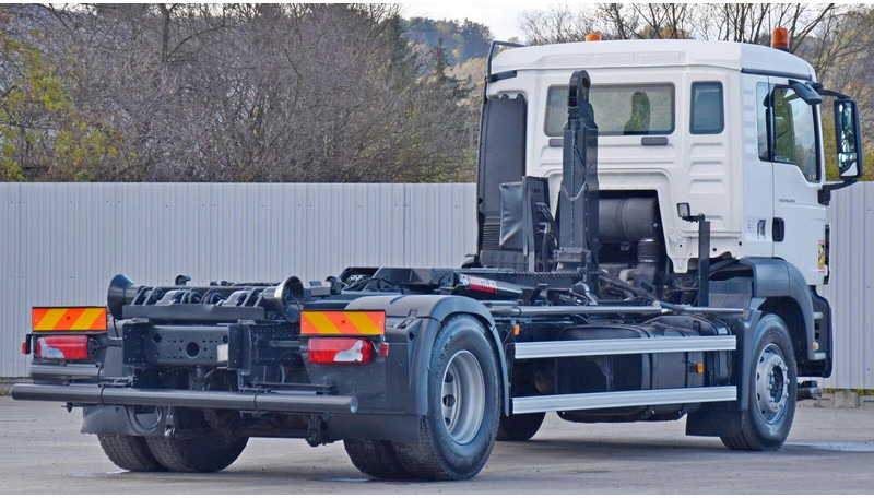 MAN TGS 18.320 Abrollkipper * Top Zustand! - Крюковой мультилифт: фото 5 MAN TGS 18.320 Abrollkipper * Top Zustand! - Крюковой мультилифт: фото 5