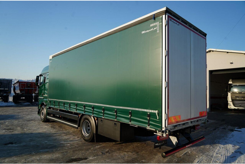 MAN TGX 18.470 - Тентованный грузовик: фото 4 MAN TGX 18.470 - Тентованный грузовик: фото 4
