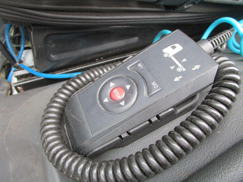 Тентованный грузовик Mercedes-Benz 1224 L MP4+EURO+6+KLIMA+AHK+LBW+7,20m+6-Zylinder: фото 11 Тентованный грузовик Mercedes-Benz 1224 L MP4+EURO+6+KLIMA+AHK+LBW+7,20m+6-Zylinder: фото 11