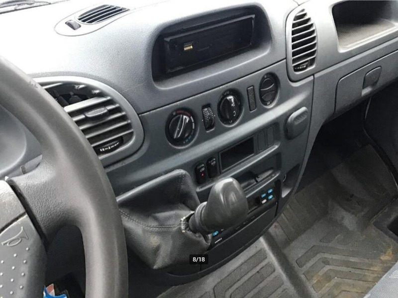 Малотоннажный седельный тягач Mercedes-Benz 413 CDI BE Mini Trekker + Workshop Trailer: фото 17 Малотоннажный седельный тягач Mercedes-Benz 413 CDI BE Mini Trekker + Workshop Trailer: фото 17