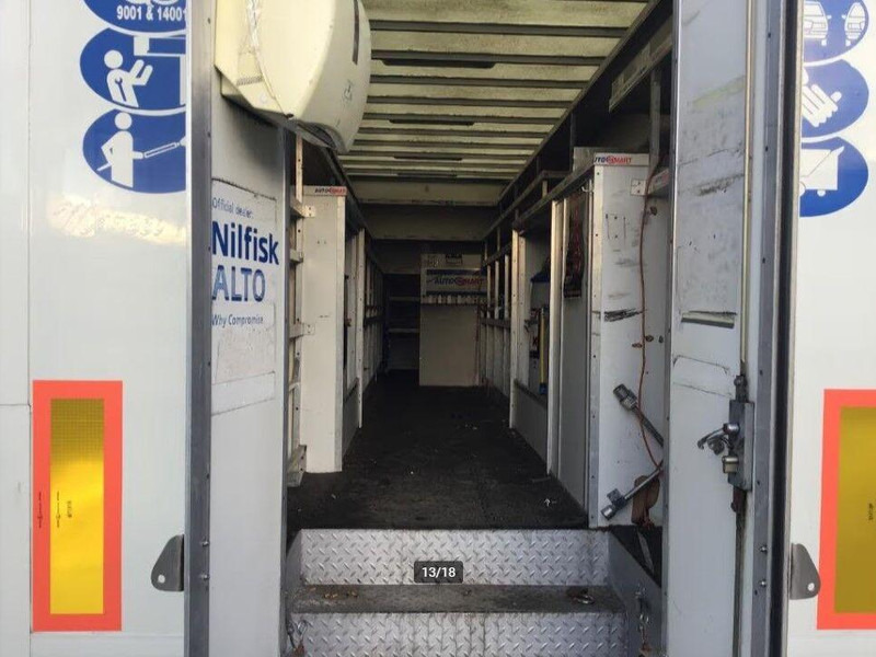 Малотоннажный седельный тягач Mercedes-Benz 413 CDI BE Mini Trekker + Workshop Trailer: фото 7 Малотоннажный седельный тягач Mercedes-Benz 413 CDI BE Mini Trekker + Workshop Trailer: фото 7