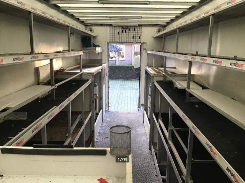 Малотоннажный седельный тягач Mercedes-Benz 413 CDI BE Mini Trekker + Workshop Trailer: фото 11 Малотоннажный седельный тягач Mercedes-Benz 413 CDI BE Mini Trekker + Workshop Trailer: фото 11