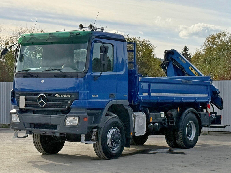 Mercedes-Benz ACTROS 1841 * PK 10501 + FUNK * TOP * 4x4 - Самосвал, Автоманипулятор: фото 2 Mercedes-Benz ACTROS 1841 * PK 10501 + FUNK * TOP * 4x4 - Самосвал, Автоманипулятор: фото 2