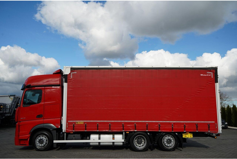 Mercedes-Benz ACTROS 2545 / SOLÓWKA  / 6x2 / OŚ PODNOSZONA / BIG SPACE / WIELT - Тентованный грузовик: фото 2 Mercedes-Benz ACTROS 2545 / SOLÓWKA  / 6x2 / OŚ PODNOSZONA / BIG SPACE / WIELT - Тентованный грузовик: фото 2