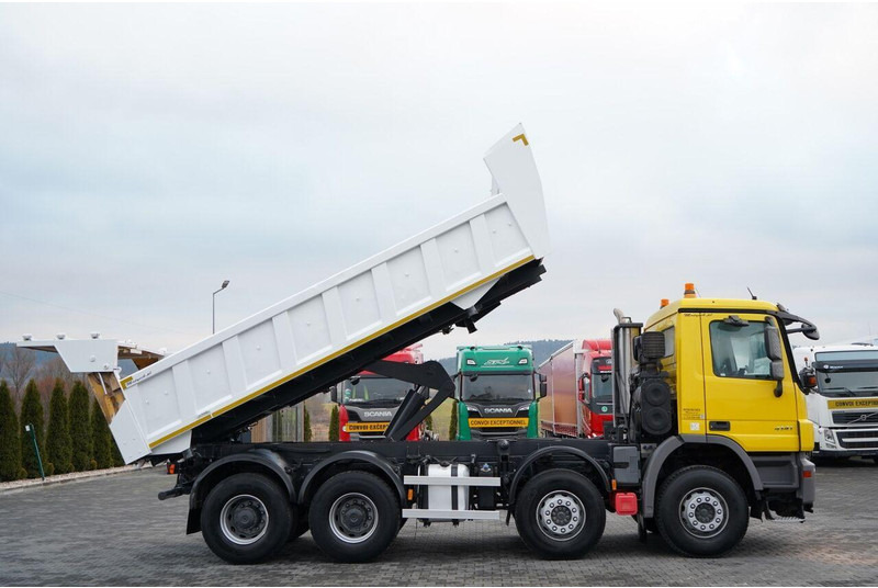 Mercedes-Benz ACTROS 4141 / 8x4 / BDF WYMIENNA ZABUDOWA / WYWROTKA DWUSTRONNA - Самосвал: фото 4 Mercedes-Benz ACTROS 4141 / 8x4 / BDF WYMIENNA ZABUDOWA / WYWROTKA DWUSTRONNA - Самосвал: фото 4