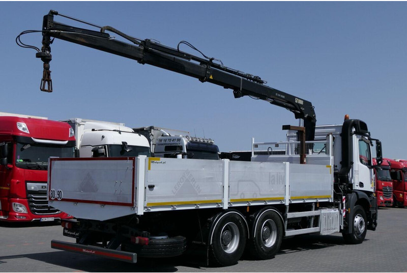 Mercedes-Benz AROCS 2633 - Грузовик бортовой/ Платформа, Автоманипулятор: фото 5 Mercedes-Benz AROCS 2633 - Грузовик бортовой/ Платформа, Автоманипулятор: фото 5