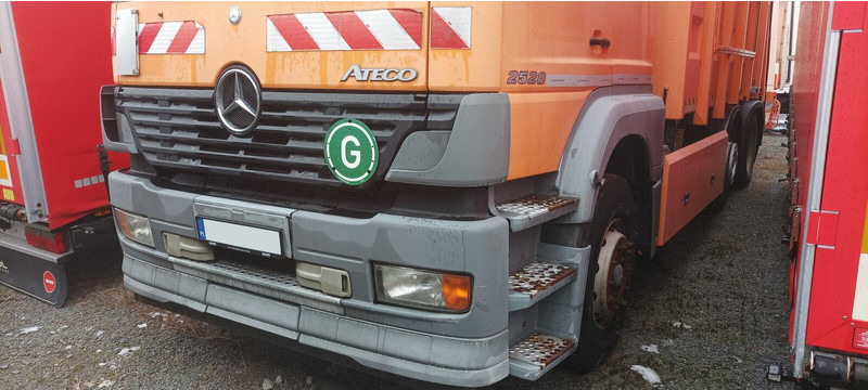 Mercedes-Benz ATEGO 2528 2628 ZOELLER MEDIUM Garbage Truck - Мусоровоз: фото 1 Mercedes-Benz ATEGO 2528 2628 ZOELLER MEDIUM Garbage Truck - Мусоровоз: фото 1
