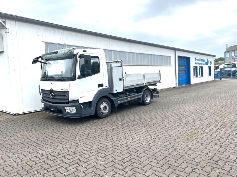 Mercedes-Benz Atego 3 8.18 4x2 3 Seiten Kipper - Самосвал: фото 4 Mercedes-Benz Atego 3 8.18 4x2 3 Seiten Kipper - Самосвал: фото 4