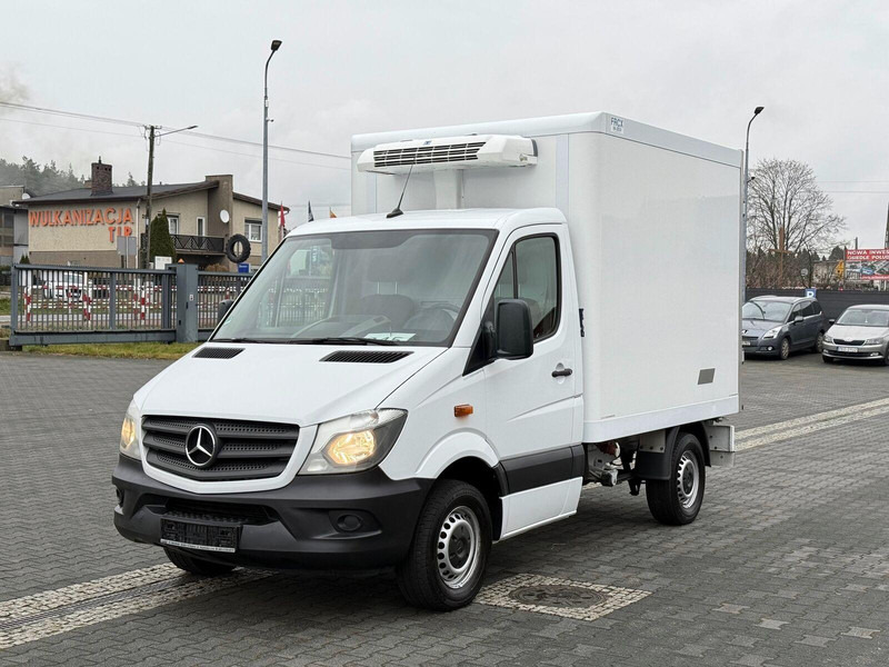 Mercedes-Benz Sprinter 314 Kontener Chłodnia/Mroźnia Hakowa, Hakówka TOP - Малотоннажный рефрижератор: фото 2 Mercedes-Benz Sprinter 314 Kontener Chłodnia/Mroźnia Hakowa, Hakówka TOP - Малотоннажный рефрижератор: фото 2