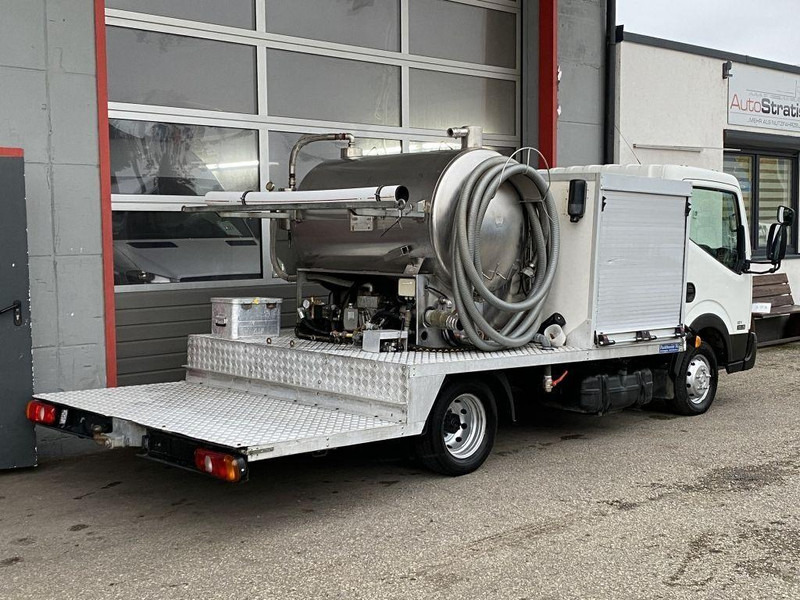Nissan Cabstar 35.15 Vacuum truck - Ассенизатор: фото 4 Nissan Cabstar 35.15 Vacuum truck - Ассенизатор: фото 4