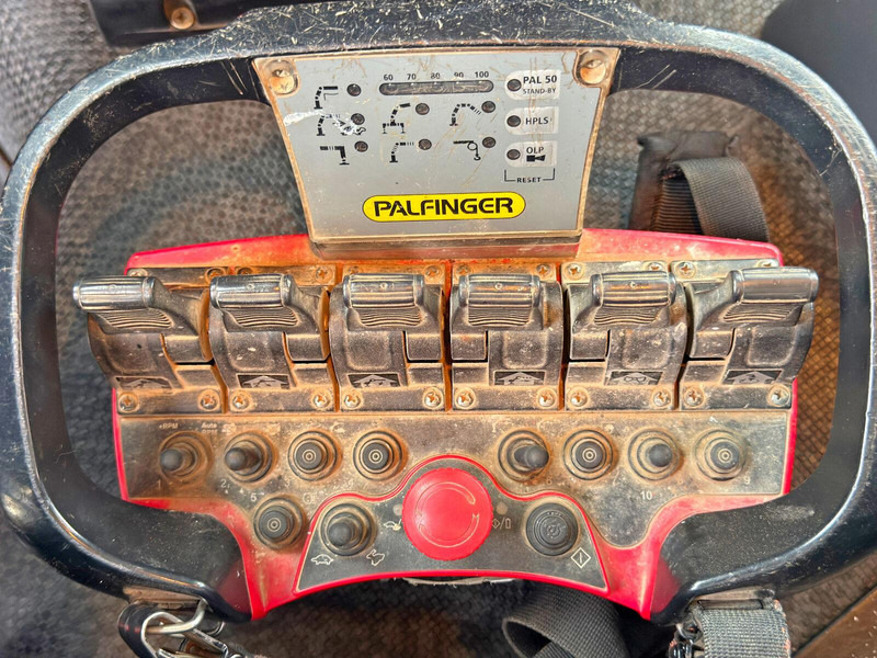 Renault C430 * PALFINGER PK 18002 - EHC + FUNK/ 6x4 - Грузовик бортовой/ Платформа, Автоманипулятор: фото 4 Renault C430 * PALFINGER PK 18002 - EHC + FUNK/ 6x4 - Грузовик бортовой/ Платформа, Автоманипулятор: фото 4