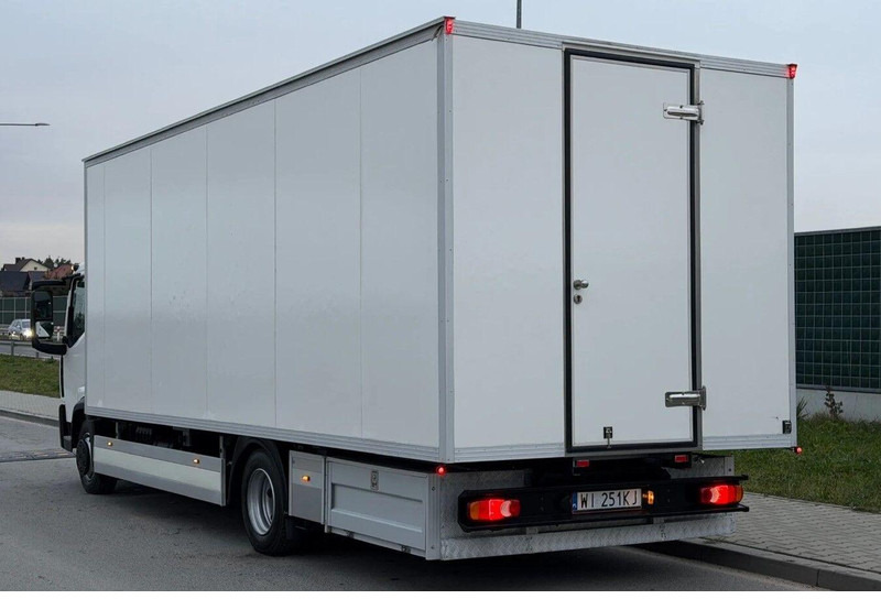 Renault D 7.5 Mobile Shop / Showroom - Грузовик с закрытым кузовом: фото 4 Renault D 7.5 Mobile Shop / Showroom - Грузовик с закрытым кузовом: фото 4