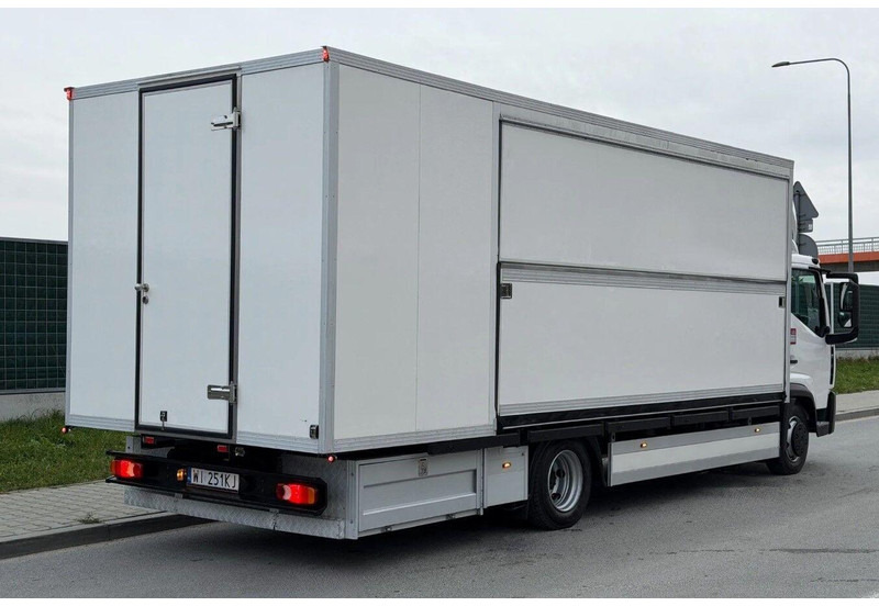 Renault D 7.5 Mobile Shop / Showroom - Грузовик с закрытым кузовом: фото 3 Renault D 7.5 Mobile Shop / Showroom - Грузовик с закрытым кузовом: фото 3