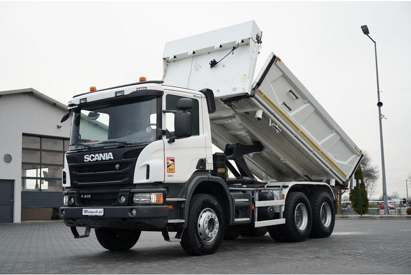 Scania P 410 / 6x4 / WYWROTKA DWU-STRONNA / HYDROBURTA / BOARDMATIC / - Самосвал: фото 2 Scania P 410 / 6x4 / WYWROTKA DWU-STRONNA / HYDROBURTA / BOARDMATIC / - Самосвал: фото 2