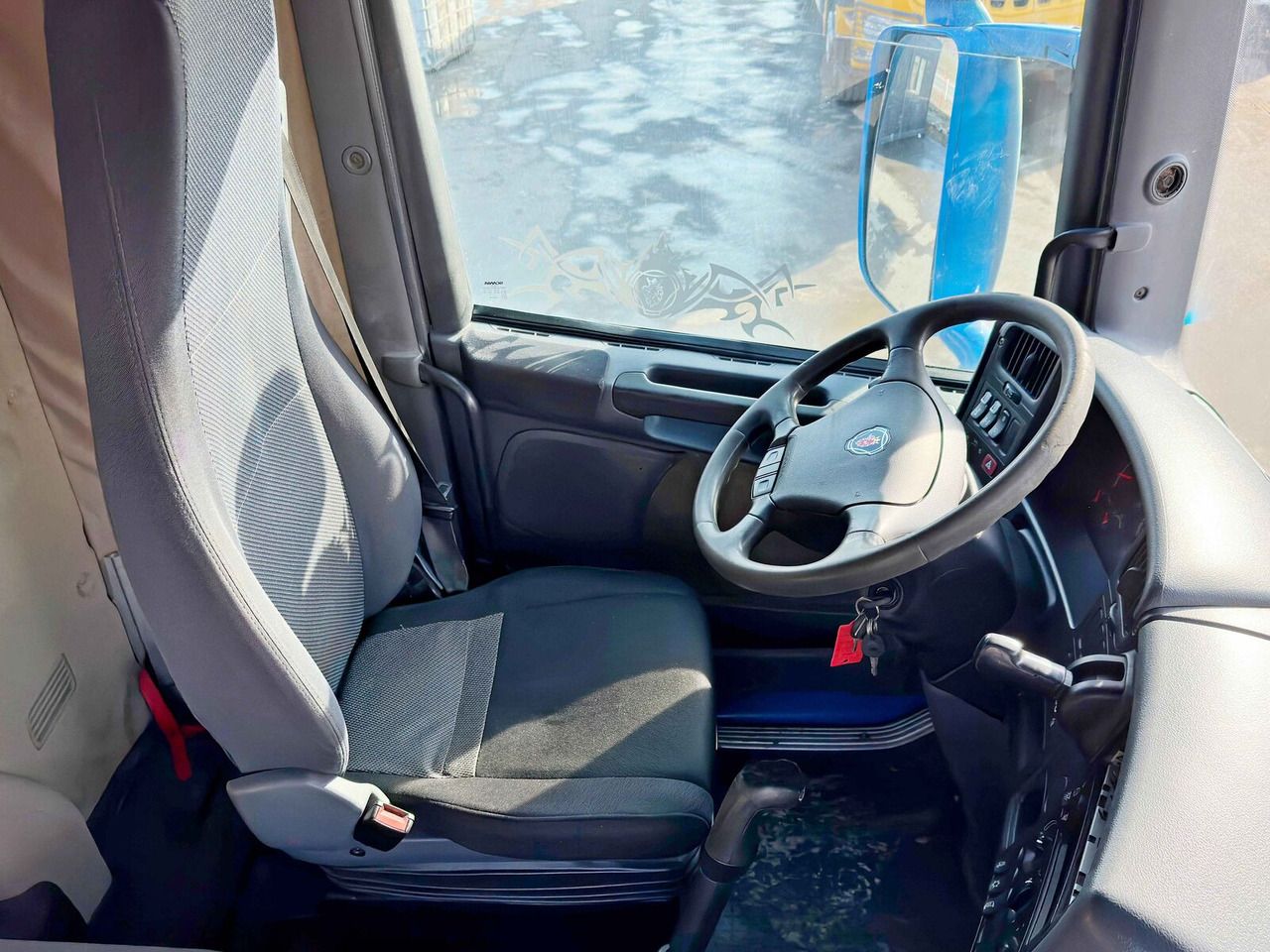 Самосвал Scania R 420: фото 11 Самосвал Scania R 420: фото 11