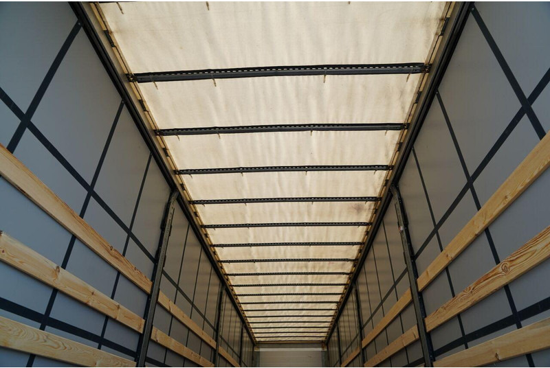 Тентованный полуприцеп Schmitz Cargobull FIRANKA STANDARD / DWIE OSIE PODNOSZONE / OSIE SCHMITZ / SPROWAD: фото 18 Тентованный полуприцеп Schmitz Cargobull FIRANKA STANDARD / DWIE OSIE PODNOSZONE / OSIE SCHMITZ / SPROWAD: фото 18