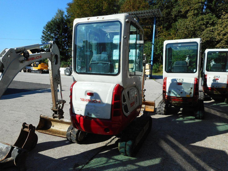 Takeuchi TB 216 Mini lánctalpas forgó-kotró - Гусеничный экскаватор: фото 4 Takeuchi TB 216 Mini lánctalpas forgó-kotró - Гусеничный экскаватор: фото 4