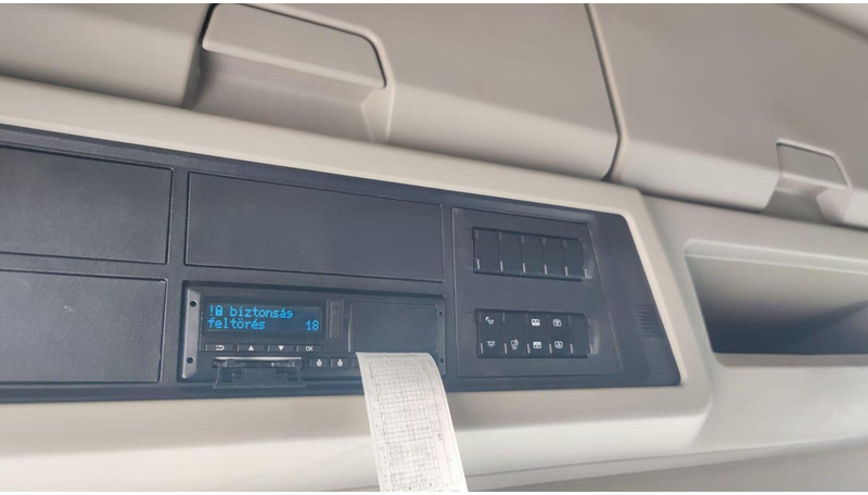 Тягач Ford F-Max 500 Lowdeck - MEGA: фото 17