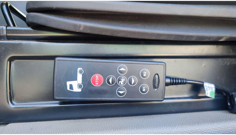 Тягач Ford F-Max 500 Lowdeck - MEGA: фото 12