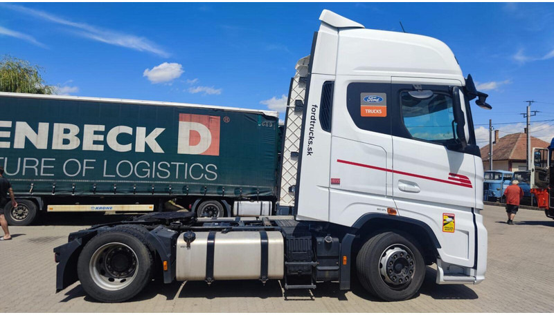 Тягач Ford F-Max 500 Lowdeck - MEGA: фото 7