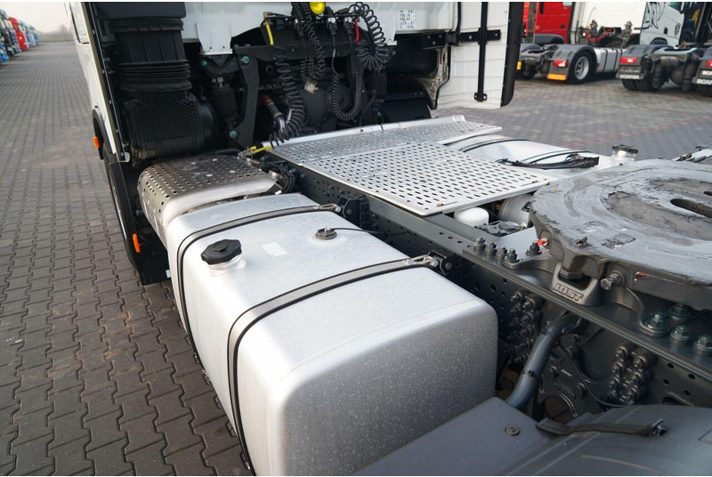 Тягач Iveco S-WAY / 530 / RETARDER / I-PARK COOL /: фото 13