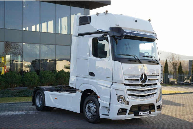 Mercedes-Benz ACTROS L 1851 / GIGA SPACE / RETARDER / 2022 R - Тягач: фото 4 Mercedes-Benz ACTROS L 1851 / GIGA SPACE / RETARDER / 2022 R - Тягач: фото 4