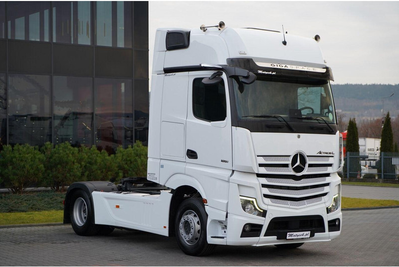 Mercedes-Benz ACTROS L 1851 / GIGA SPACE / RETARDER / 2022 R - Тягач: фото 4 Mercedes-Benz ACTROS L 1851 / GIGA SPACE / RETARDER / 2022 R - Тягач: фото 4