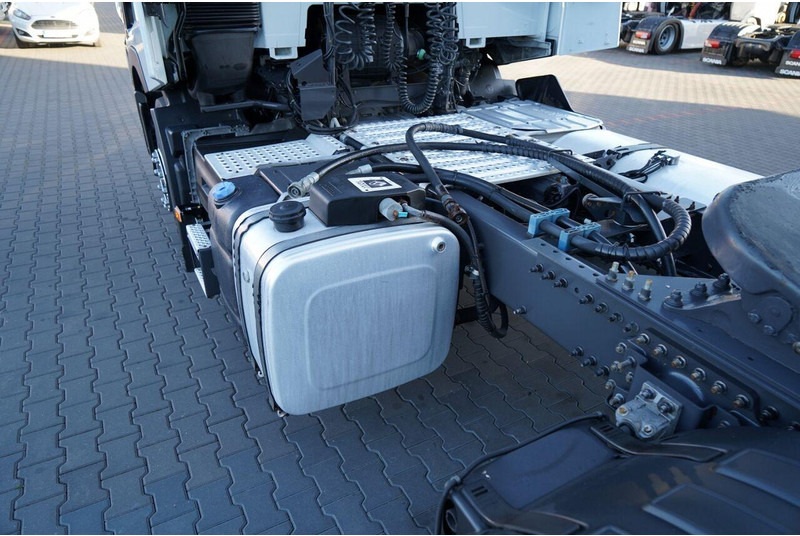 Тягач Renault T 460: фото 13