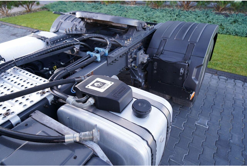 Тягач Renault T 460: фото 12