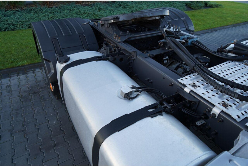 Тягач Renault T 460: фото 17