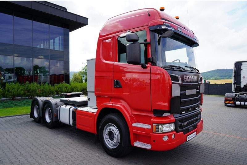 Scania R 580 / V8 / 6x4 / DMC: 150.000 KG / RETARDER / I-PARK COOL / PE - Тягач: фото 2 Scania R 580 / V8 / 6x4 / DMC: 150.000 KG / RETARDER / I-PARK COOL / PE - Тягач: фото 2