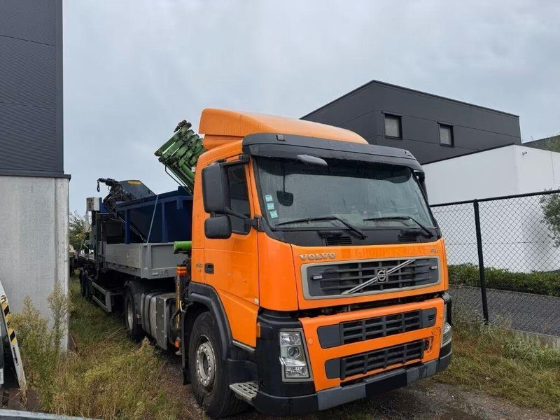Volvo FM - trailer equipped with a container system + crane - Тягач: фото 2 Volvo FM - trailer equipped with a container system + crane - Тягач: фото 2