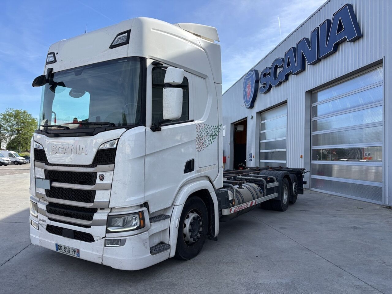 SCANIA R 410 B6x2NB - Грузовик-шасси: фото 1 SCANIA R 410 B6x2NB - Грузовик-шасси: фото 1