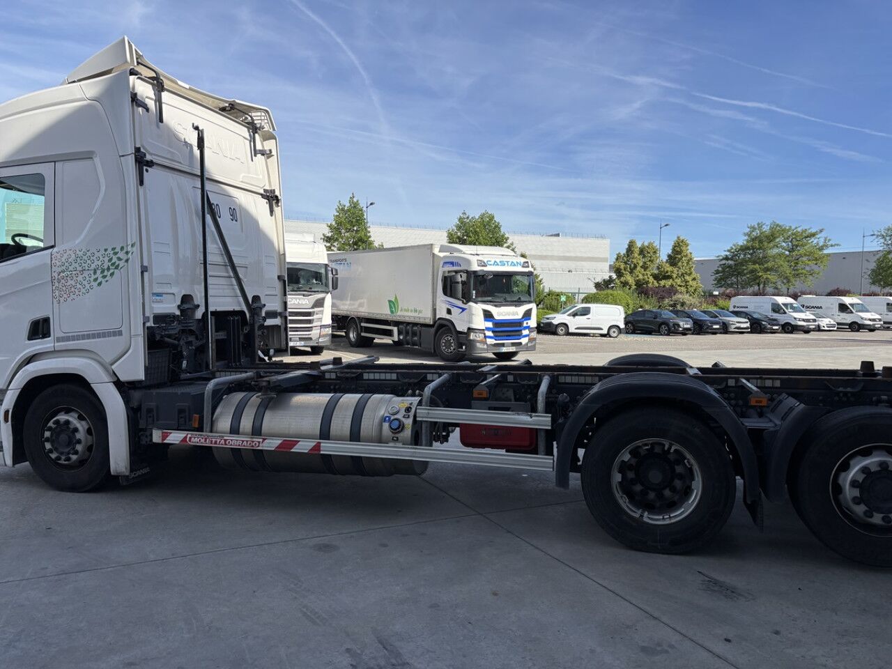 SCANIA R 410 B6x2NB - Грузовик-шасси: фото 5 SCANIA R 410 B6x2NB - Грузовик-шасси: фото 5