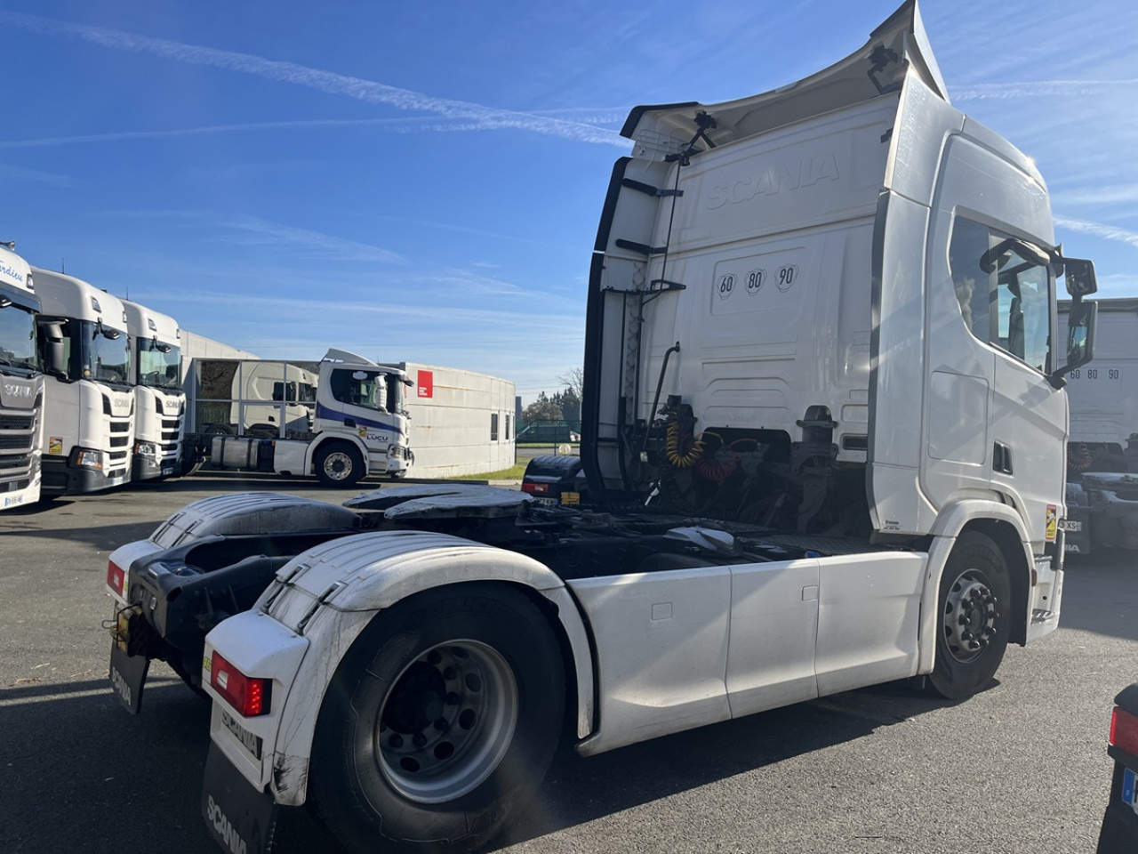 SCANIA R 450 A4x2NB - Самосвал: фото 4 SCANIA R 450 A4x2NB - Самосвал: фото 4